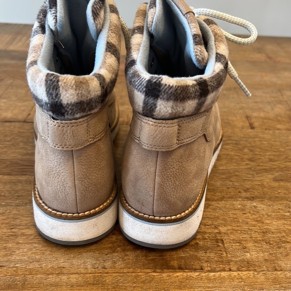 Cole Haan Zerogrand Explorer Gateway Hiker Waterproof - Picture 3 of 8